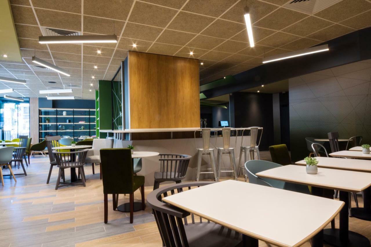 Campanile Centre St Roch 3*